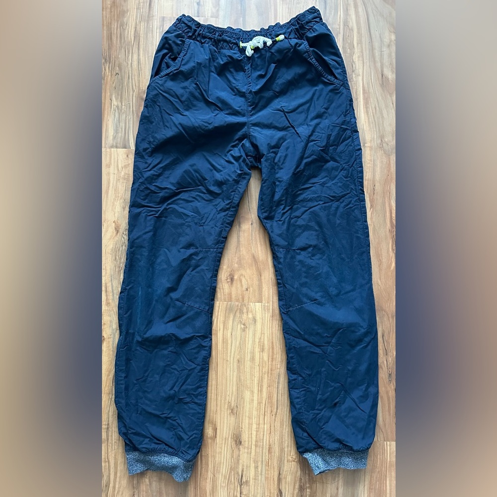 🌻Navy Fleece Lined Joggers
